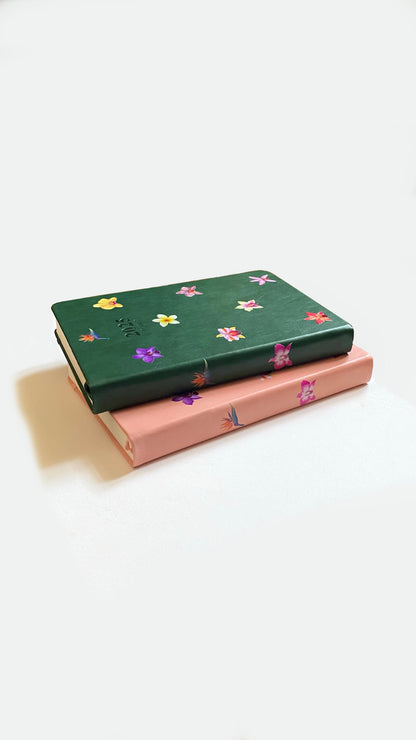 2025 Planner (Tropical Design) - Gawang Diwa