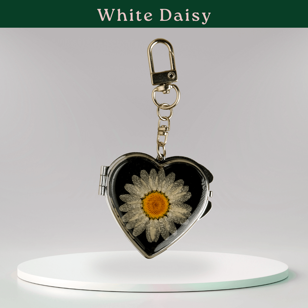 Forever Daisy Pocket Mirrors Round Heart Shapes - Image 5